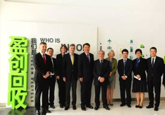 In 2015, the delegation led by Carmelo Vella (EU’s Environment Minister) visited INCOM.